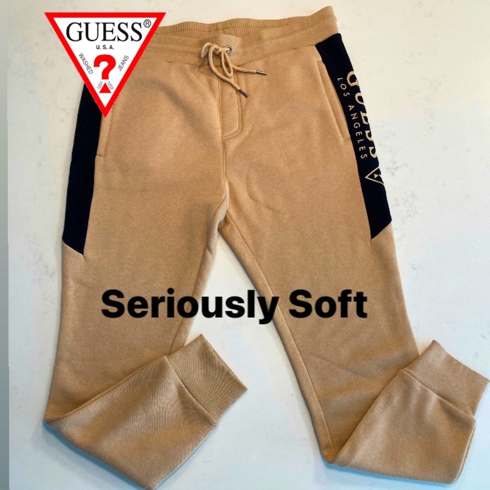 ❤️GUESS SWEATS